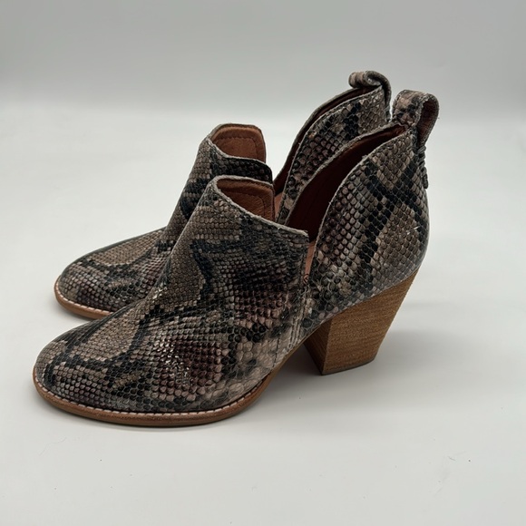 Jeffrey Campbell Python Snake Rosalee Pull On Block Heel Boot Ankle Bootie Shoe - Picture 5 of 16